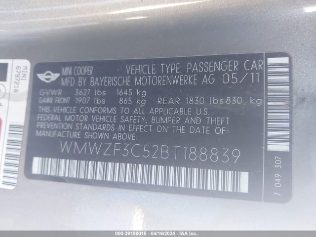 2011 MINI COOPER CLUBMAN WMWZF3C52BT188839 Photo 8