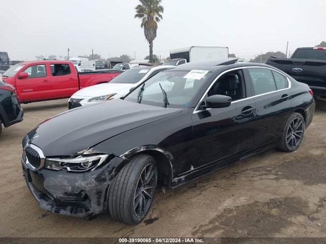 BMW 330I 2022 3MW5R1J09N8C31666 Image 2