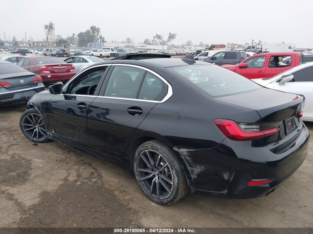 BMW 330I 2022 3MW5R1J09N8C31666 Image 3