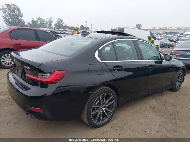 BMW 330I 2022 3MW5R1J09N8C31666 Image 4