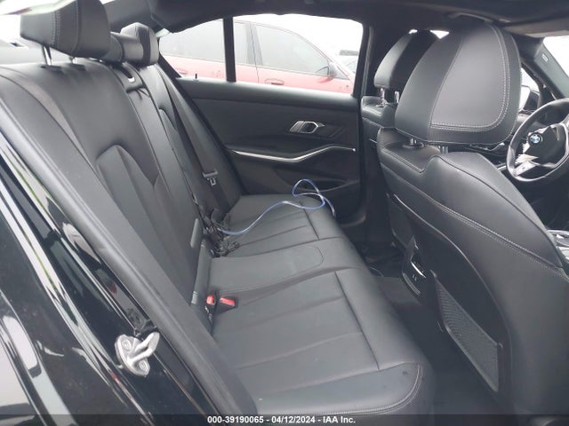 BMW 330I 2022 3MW5R1J09N8C31666 Image 8