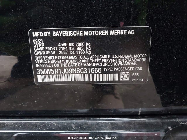 BMW 330I 2022 3MW5R1J09N8C31666 Image 9