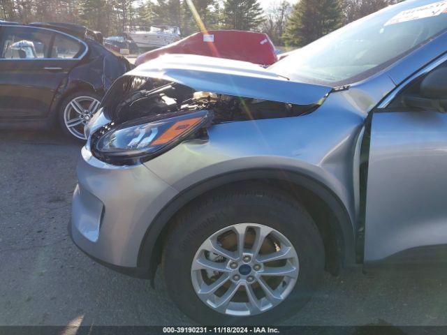1FMCU9G64NUA21056 Ford ESCAPE SE