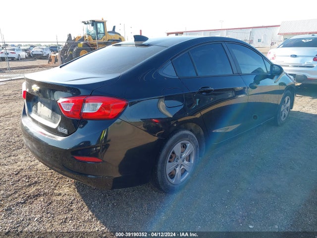Chevrolet Cruze Ls Auto 2018 1G1BC5SMXJ7142001 Image 4