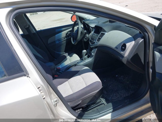 Chevrolet Cruze Ls Auto 2014 1G1PA5SH9E7223107 Image 5