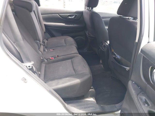 Nissan ROGUE S 2017 KNMAT2MT2HP519811 Image 8