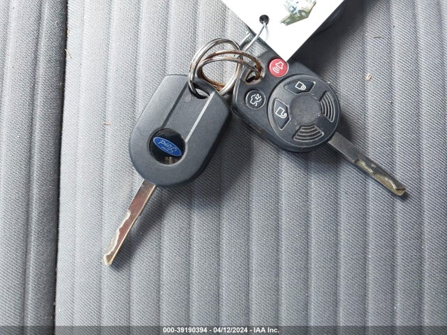 Ford ESCAPE SE 2017 1FMCU9GD4HUE88237 Image 11