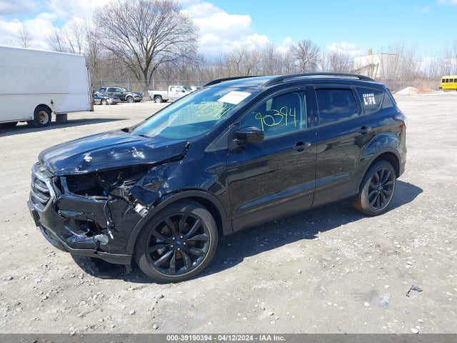Ford ESCAPE SE 2017 1FMCU9GD4HUE88237 Image 2