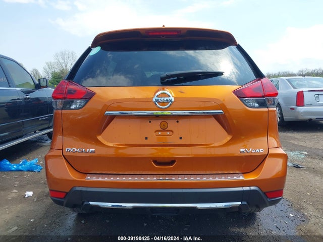 Nissan ROGUE SV 2017 5N1AT2MVXHC832979 Image 17