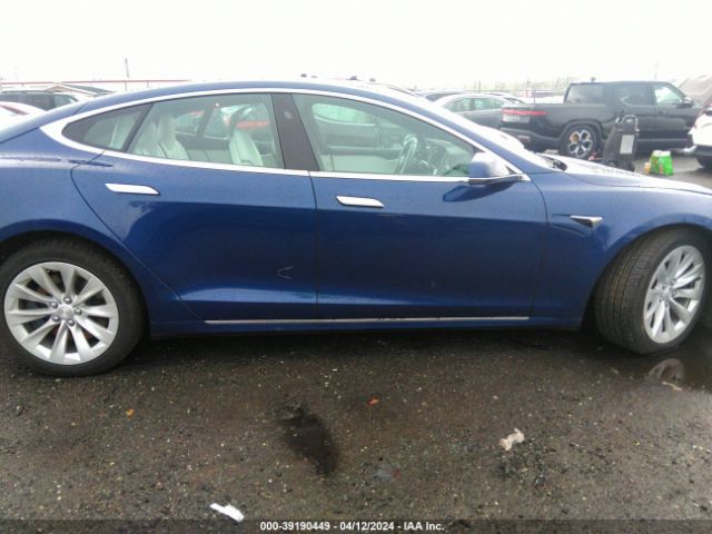 5YJSA1E20HF186528 Tesla Model S 100d/60d/75d/90d/p100d