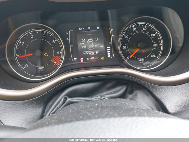 Jeep Cherokee Latitude 2015 1C4PJMCB2FW679467 Image 7