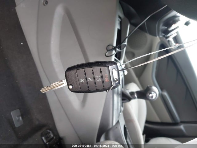 KIA FORTE LX 2016 KNAFX4A63G5503967 Image 11