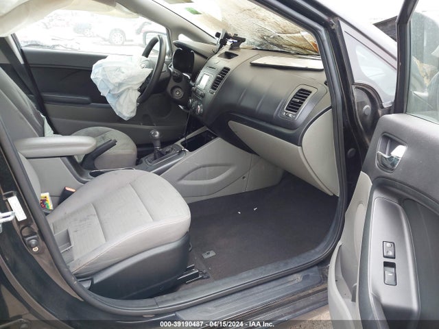 KIA FORTE LX 2016 KNAFX4A63G5503967 Image 5