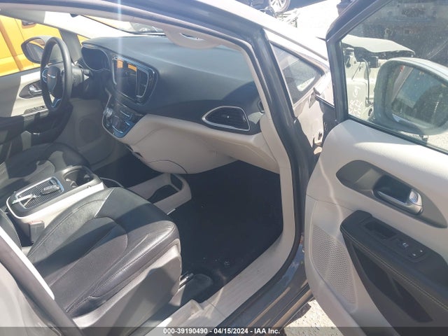 Chrysler Pacifica Touring L 2022 2C4RC1BG7NR142969 Image 5