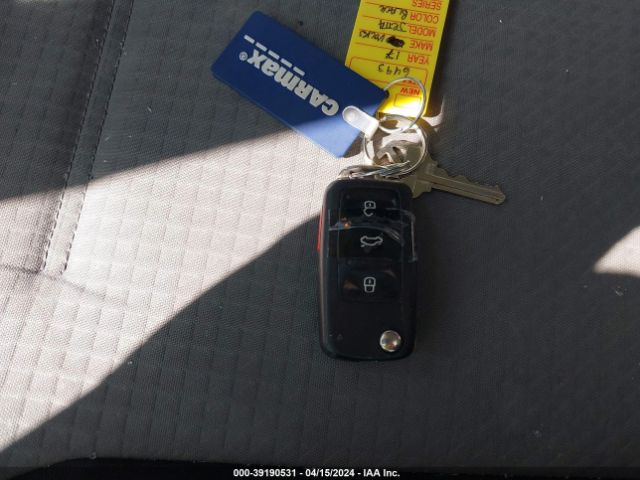 3VW2B7AJ2HM369242 Volkswagen Jetta 1.4t S