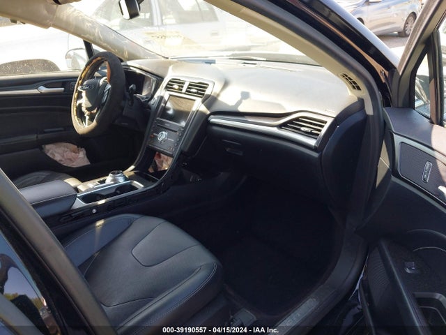 Ford Fusion Titanium 2018 3FA6P0D92JR207088 Image 5