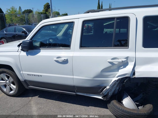Jeep Patriot Latitude 2014 1C4NJPFA4ED564164 Image 14