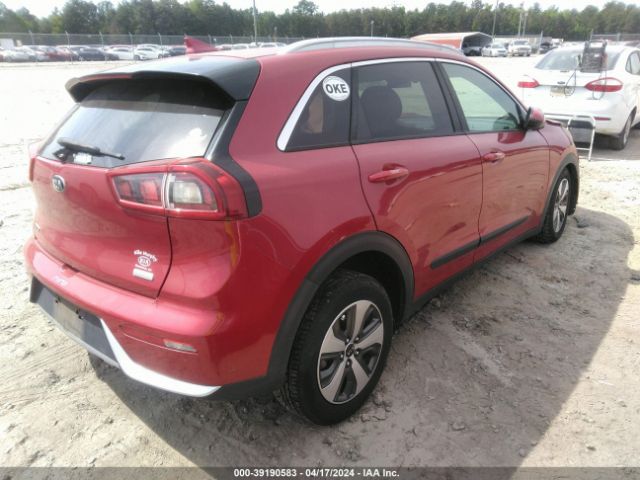 KNDCB3LC0J5112901 KIA NIRO LX