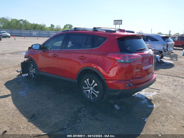 Toyota RAV4 LE 2017 JTMZFREV9HJ104085 Image 3