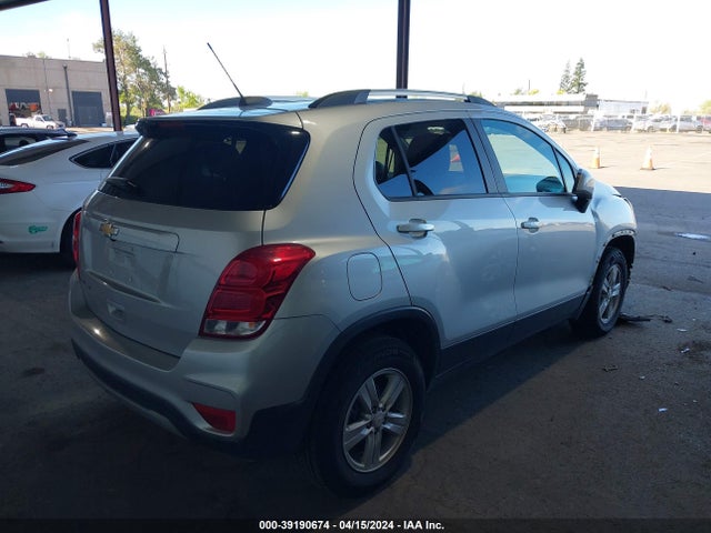 Chevrolet Trax Awd Lt 2021 KL7CJPSB3MB326402 Image 4