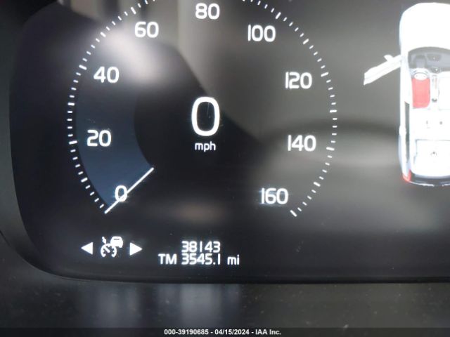 YV4A22PK6M1761596 Volvo Xc90 T6 Momentum 7 Passenger