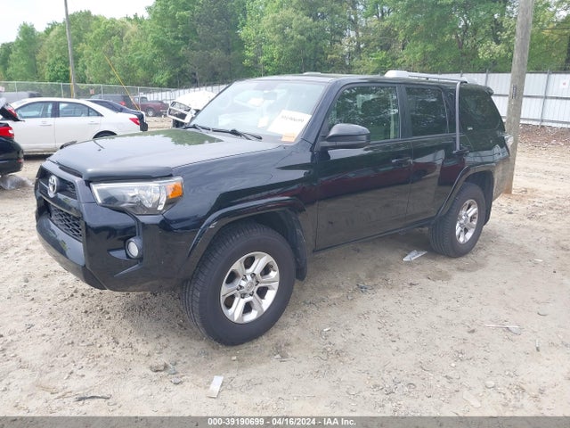 Toyota 4RUNNER SR5 2015 JTEBU5JR0F5228952 Image 2