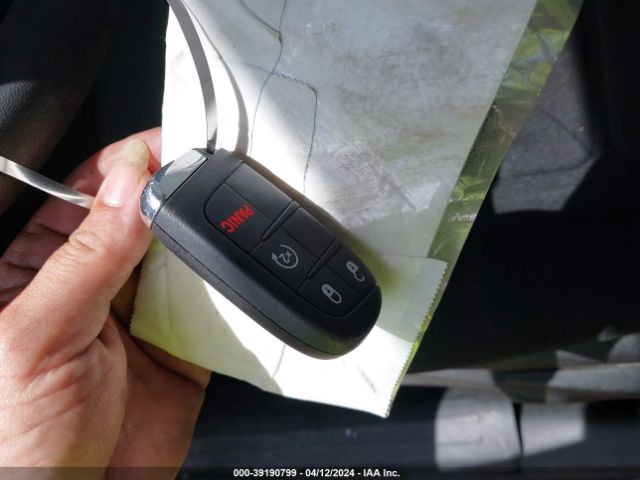 ZACCJABB5JPH67336 Jeep Renegade Latitude Fwd
