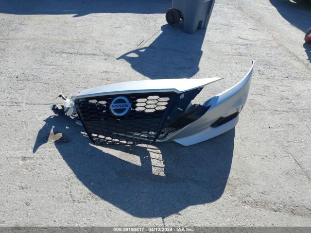 1N4BL4DV9NN307373 Nissan Altima Sv Fwd