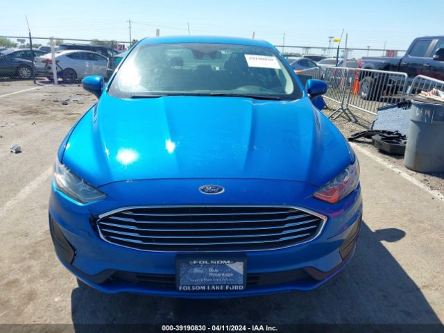 3FA6P0LUXKR135919 Ford Fusion Hybrid Se