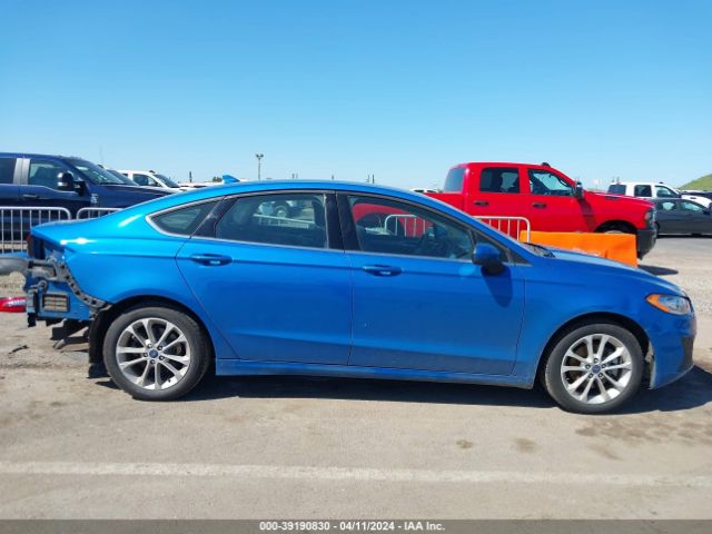 3FA6P0LUXKR135919 Ford Fusion Hybrid Se