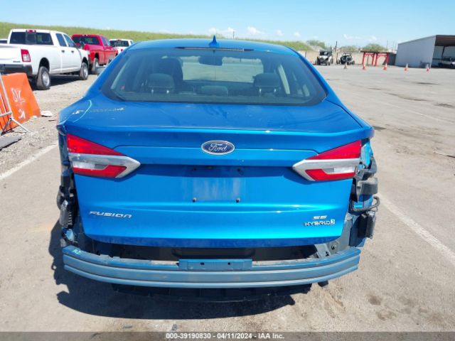 3FA6P0LUXKR135919 Ford Fusion Hybrid Se