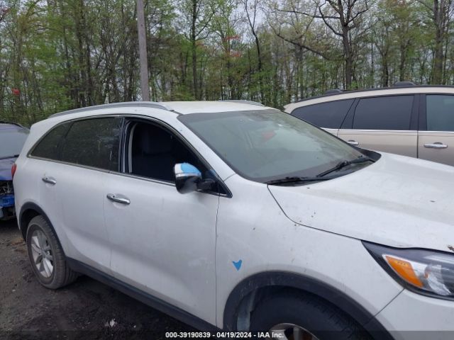 5XYPG4A53HG286444 KIA Sorento 3.3l Lx