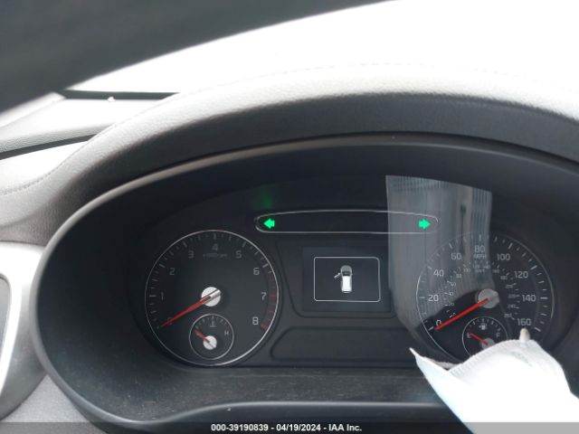 5XYPG4A53HG286444 KIA Sorento 3.3l Lx