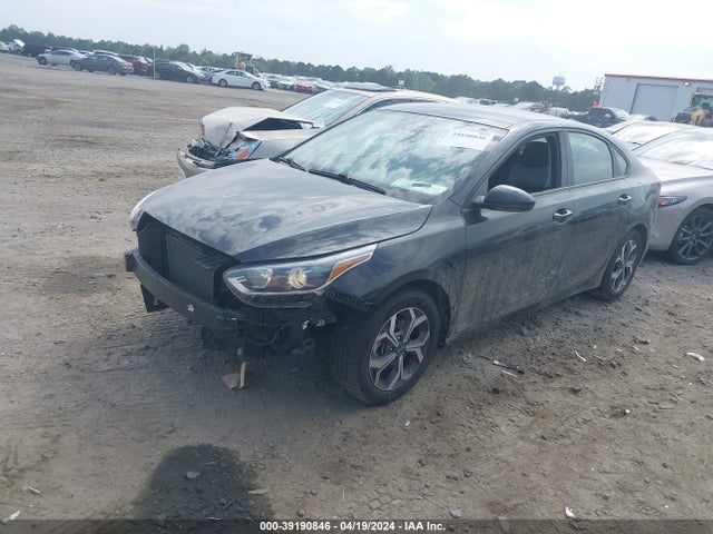 KIA Forte Lxs 2019 3KPF24AD1KE106688 Image 2