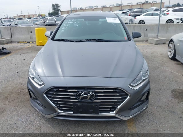 Hyundai SONATA SE 2018 5NPE24AF5JH612094 Image 12