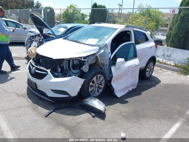 Buick Encore Preferred 2018 KL4CJASB5JB643376 Image 2