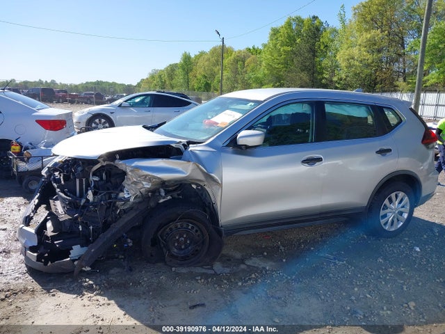 Nissan ROGUE S 2018 KNMAT2MT5JP501034 Image 15