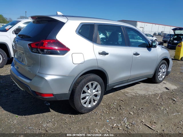 Nissan ROGUE S 2018 KNMAT2MT5JP501034 Image 4