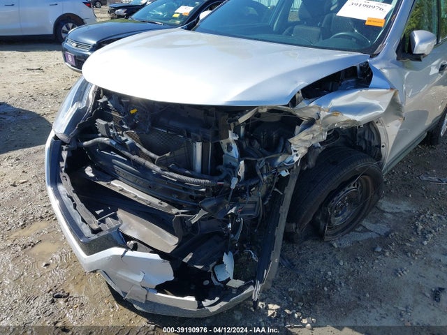 Nissan ROGUE S 2018 KNMAT2MT5JP501034 Image 6