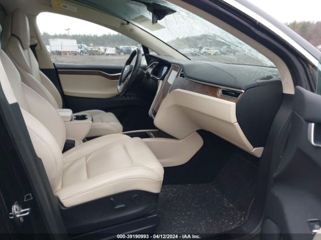 5YJXCAE24HF065310 Tesla Model X 100d/75d/90d