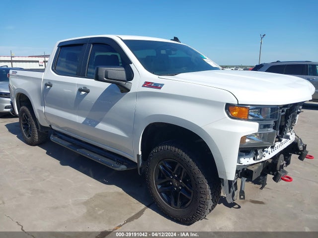 Chevrolet Silverado 1500 Custom Trail Boss 2019 1GCPYCEF8KZ178940 main image