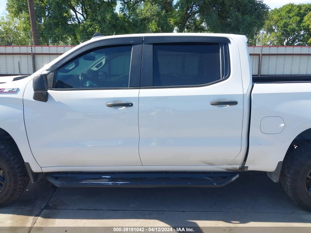 Chevrolet Silverado 1500 Custom Trail Boss 2019 1GCPYCEF8KZ178940 Image 15