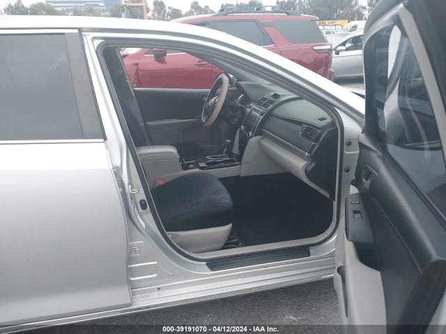 Toyota CAMRY LE 2014 4T4BF1FK1ER372874 Image 5
