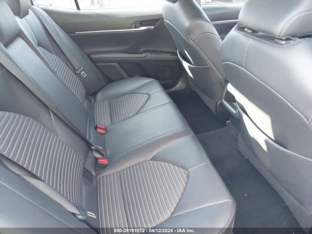 4T1B11HK8JU561747 Toyota CAMRY SE