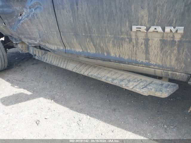 3C6UR5DL8NG373483 RAM 2500 Big Horn  4x4 6'4 Box