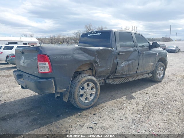 3C6UR5DL8NG373483 RAM 2500 Big Horn  4x4 6'4 Box