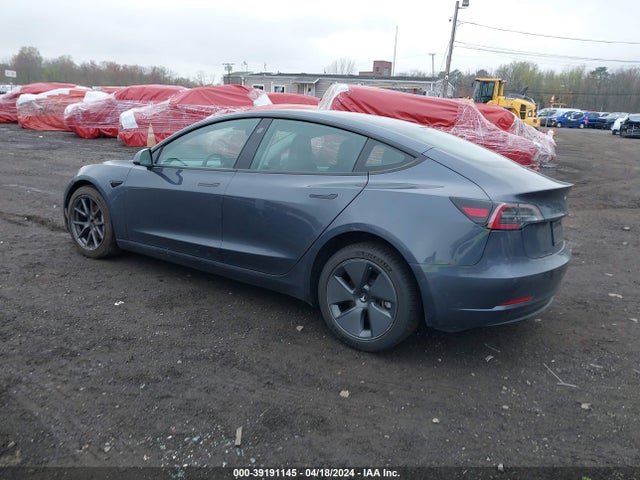 Tesla Model 3 Long Range Dual Motor All-wheel Drive 2022 5YJ3E1EB3NF107681 Image 3