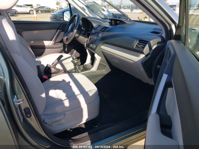 Subaru Forester 2.5i Premium 2015 JF2SJADC7FG533559 Image 5