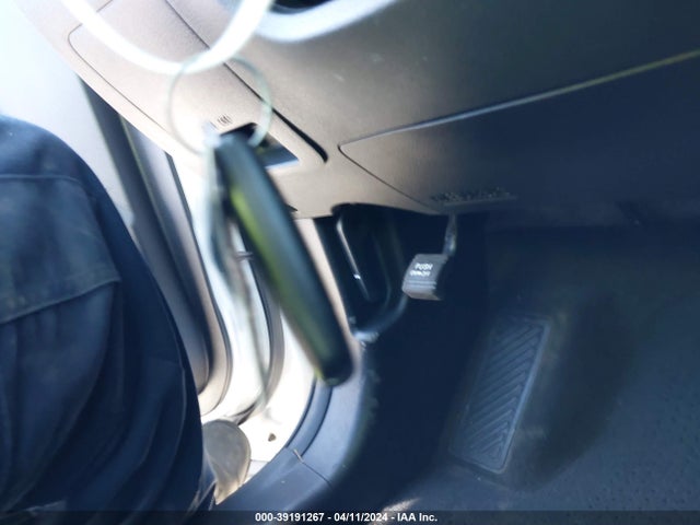 KM8SN4HF5GU158584 Hyundai Santa Fe Se