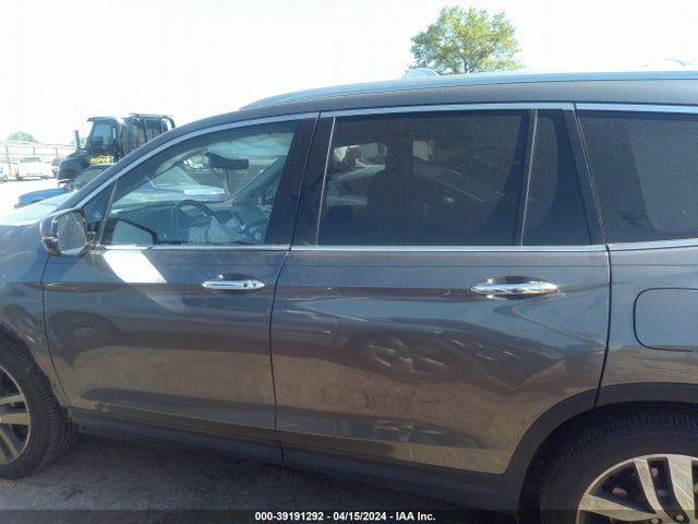 Honda Pilot Touring 2016 5FNYF6H91GB082002 Image 14